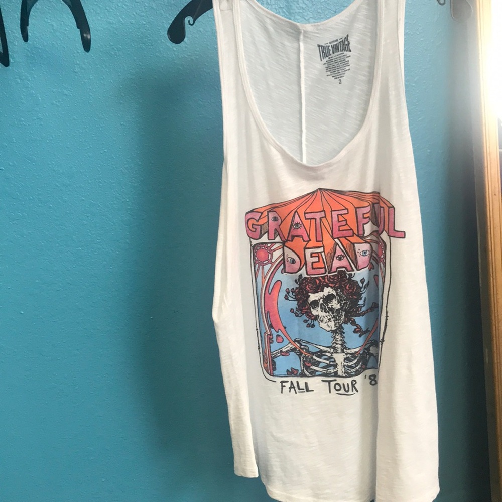 White torrid tank